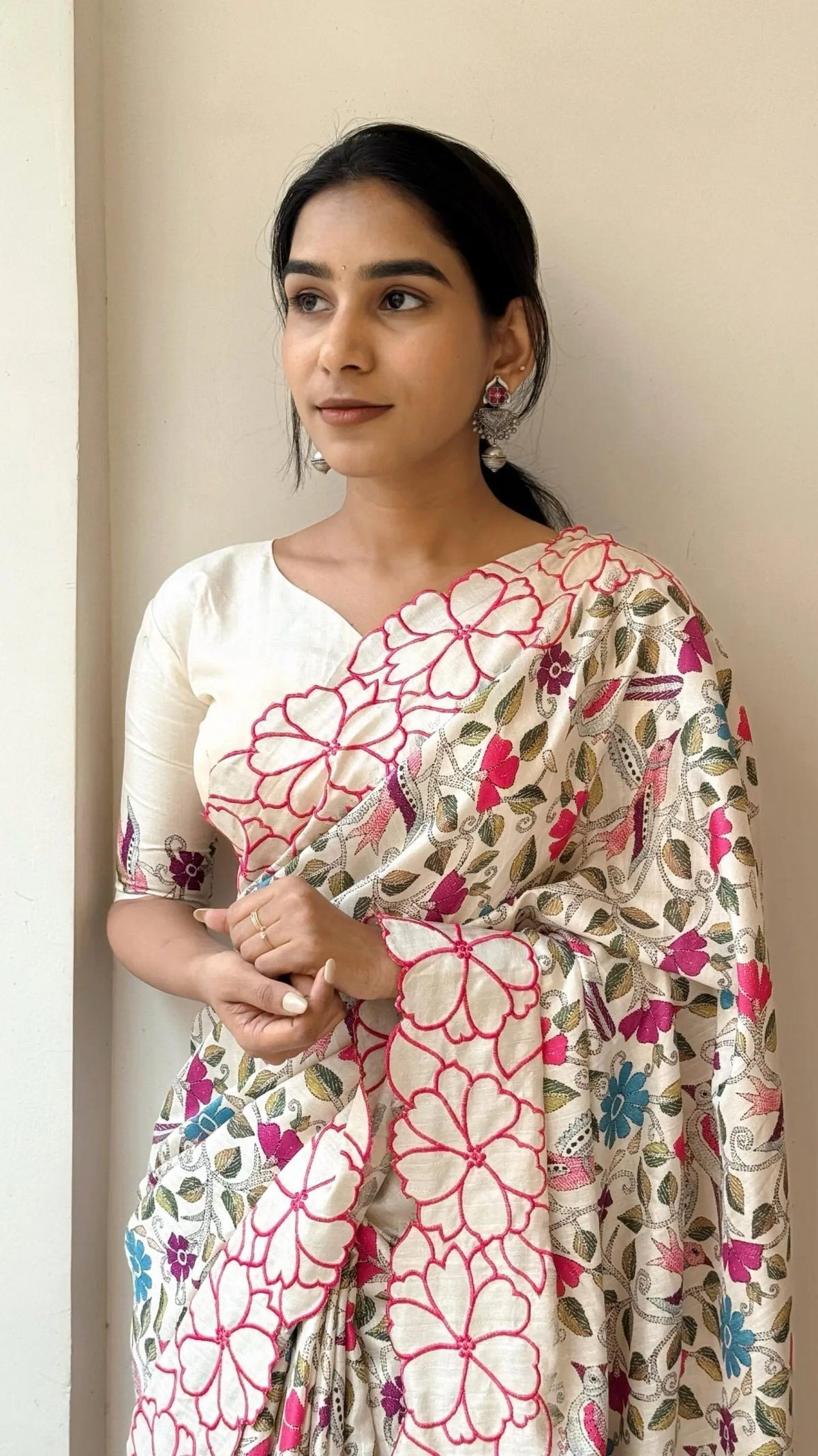 Floral Embroidered Cotton Handloom Saree