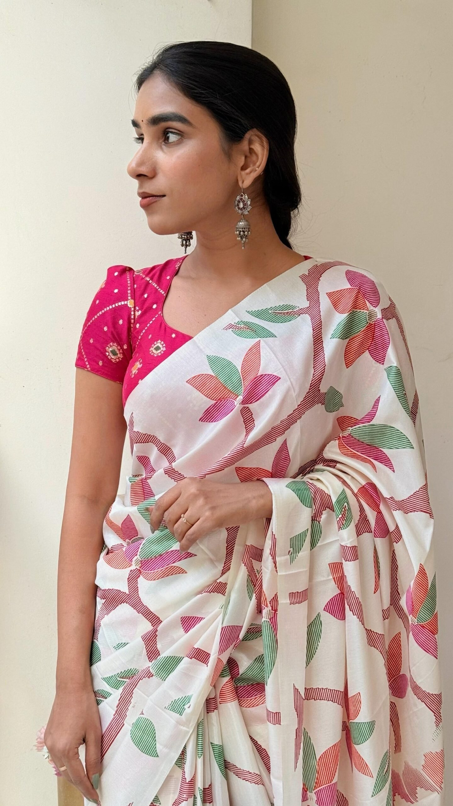 Spanish White Woven Cotton Jamdani Silk Saree - Image 2