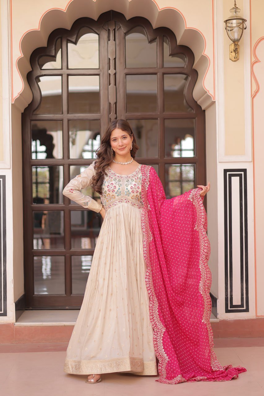 Gorgeous Off White Gown With Pink Dupatta - Image 2
