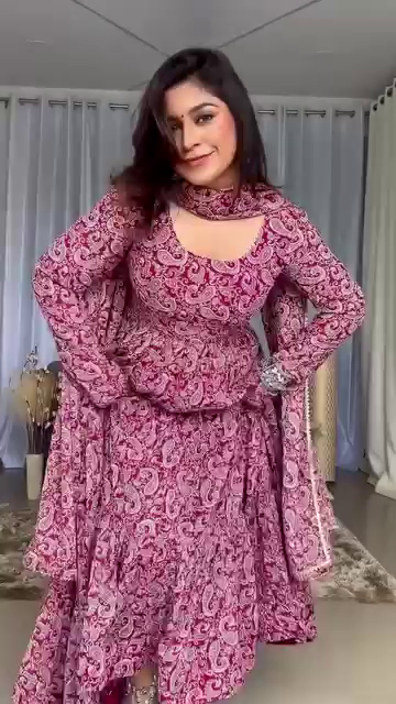 Pink Floral Printed Tiered Anarkali Kurti Set with Dupatta – Flowy Fit & Flare - Image 4