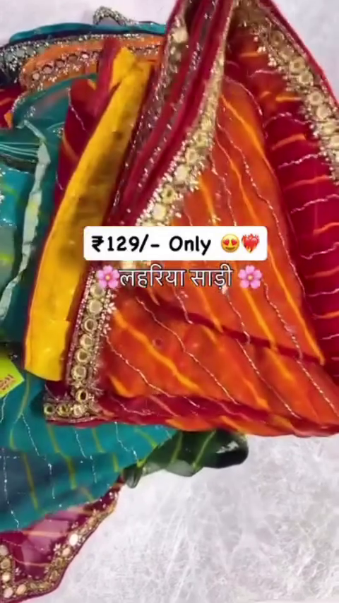 Traditional Rajasthani Leheriya Saree with Gota Border - Image 4